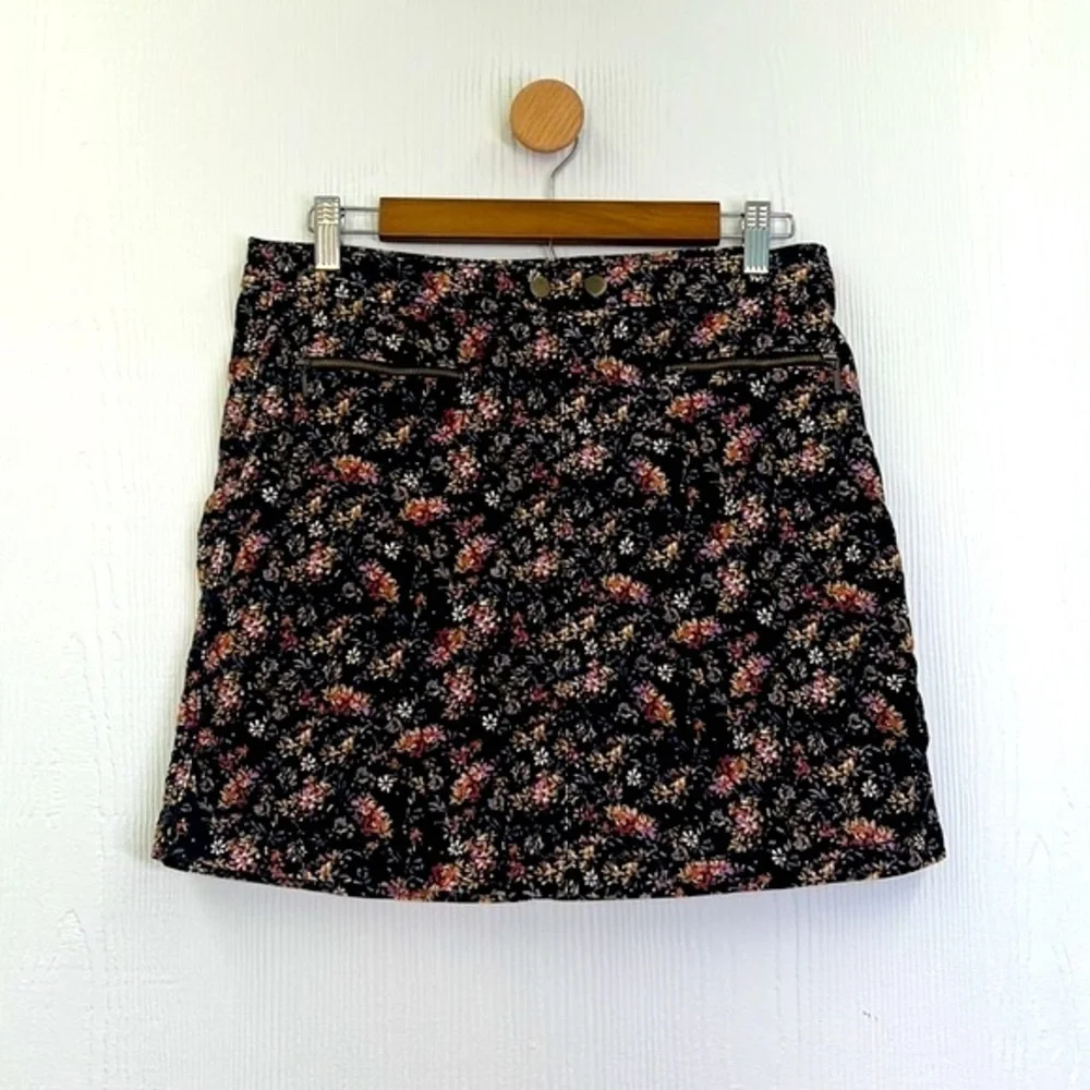 Mossimo Supply CO - Floral Corduroy Black Button Mini Skirt Size 6